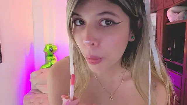 NATAASHA    online show from March 21, 8:19 am