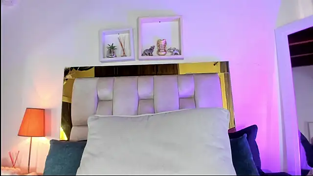 emmy r online show from September 12, 3:08 pm