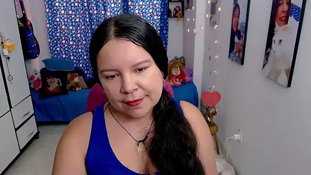 claryssa  online show from March 5, 8:48 pm