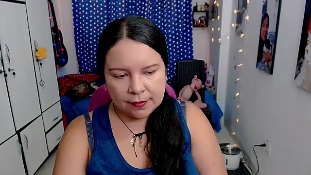 claryssa  online show from November 8, 9:42 pm