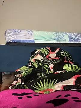 CurlyGirl 1 online show from September 13, 1:24 am