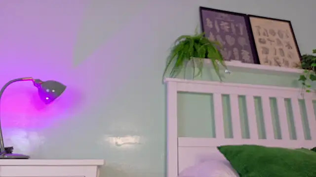 CristalCornner  online show from September 26, 7:55 pm