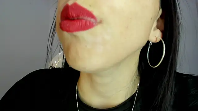 Katty mouth online show from May 30, 8:05 pm