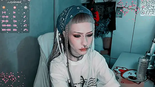 say mary online show from December 4, 5:46 pm