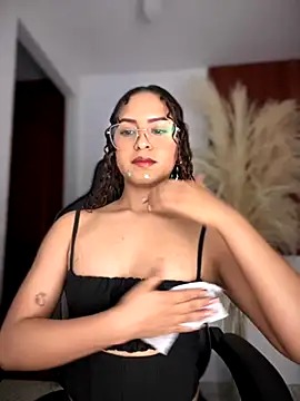 gretta kler1 online show from October 28, 11:09 pm