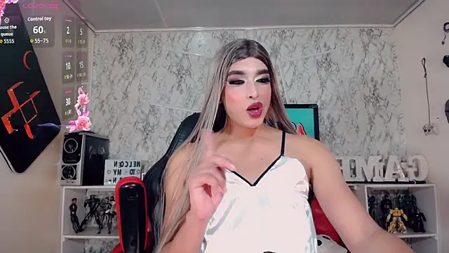 Amanda Cax online show from October 8, 3:33 am