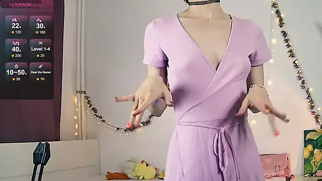 Violet Veliya online show from October 25, 3:30 pm