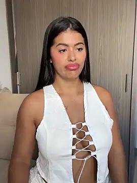 MelissaWaltton online show from November 26, 9:27 pm