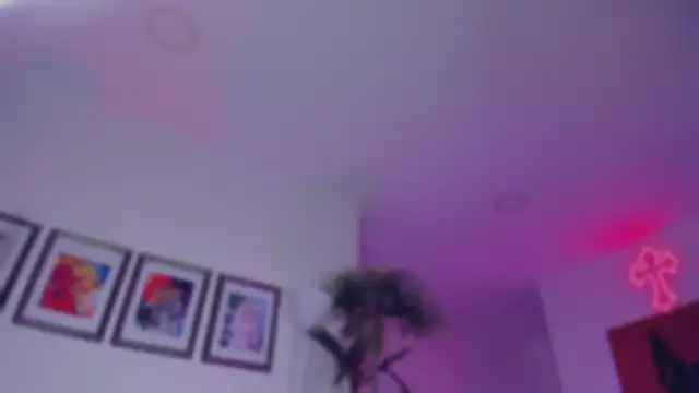 Taylor  foxxx online show from October 3, 6:07 am