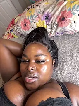 Honeycoco0211 online show from December 16, 6:19 am