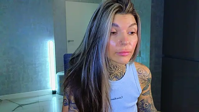 tattooedBabyy online show from September 22, 8:13 am