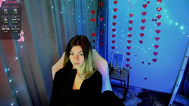 Sweet me  online show from April 13, 9:43 am