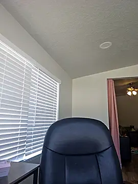 Dixiefaye Pika online show from November 22, 5:26 pm