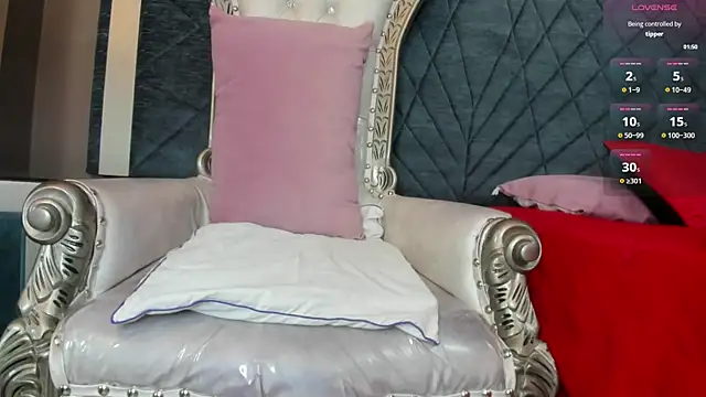 Janna Rousse  online show from September 29, 11:48 am