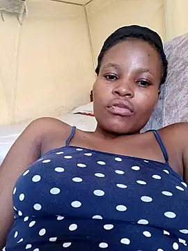 petite babe online show from February 17, 8:13 am