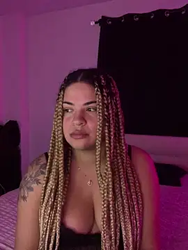 MelSaunders online show from October 16, 3:09 am