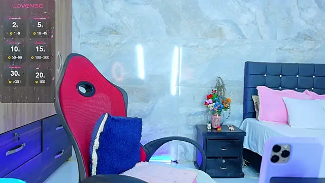 samantha-rose2 online show from February 24, 10:30 pm