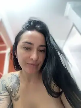preetypeach online show from May 24, 5:12 pm
