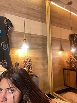 Cori Paige online show from December 3, 4:37 am