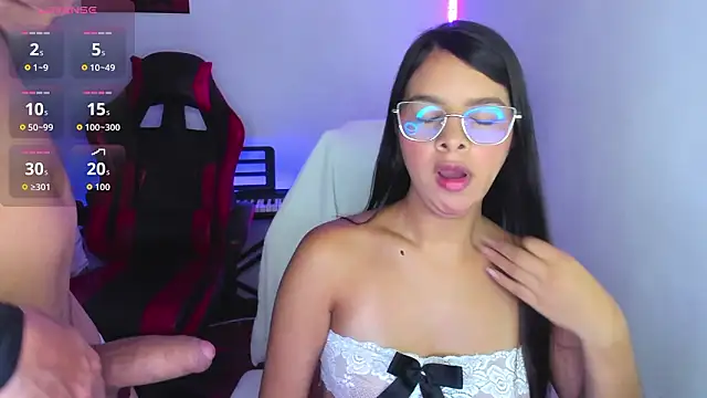 jessi and boy online show from January 31, 7:23 pm