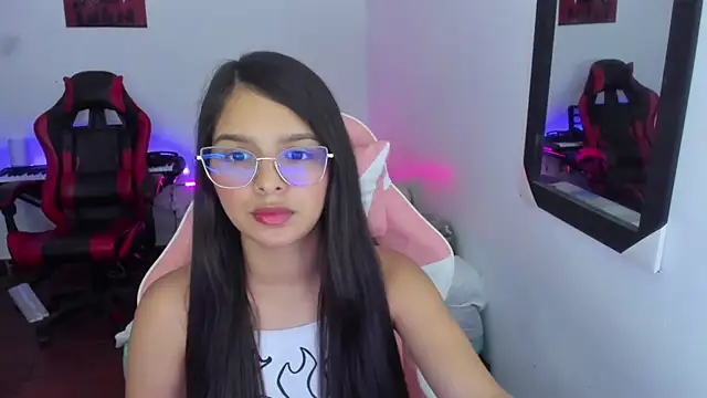 jessi and boy online show from January 13, 4:07 am