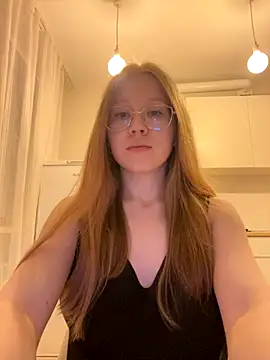 Eva Weyne online show from October 13, 8:44 pm