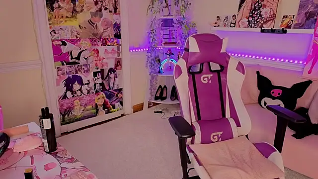 Unholy Lady online show from November 5, 6:18 am