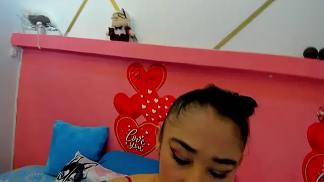 charlotte-11 online show from October 6, 5:07 pm