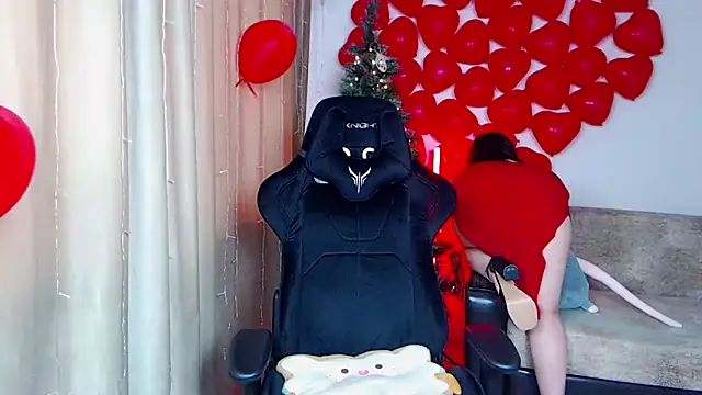 Crazy Bunya online show from February 14, 1:13 pm