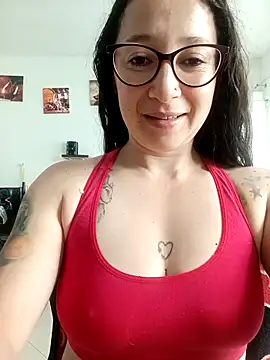 emilypoppy3 online show from March 11, 8:55 pm