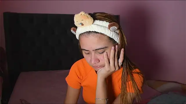 IsabellaFerreiraa online show from October 3, 1:05 pm