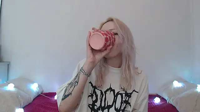 Emily hardcore online show from July 18, 11:07 pm