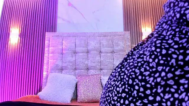 ada mclaine online show from October 23, 12:22 pm