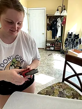 GingerSnap33 online show from October 1, 7:19 pm