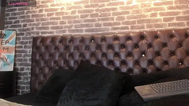 CloeRodriguez online show from September 18, 3:10 pm