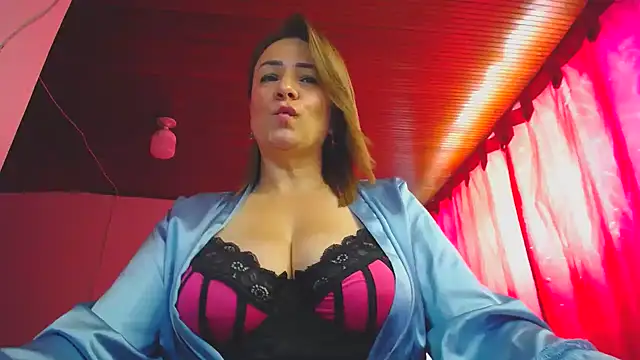 wandarubio online show from September 9, 9:58 pm