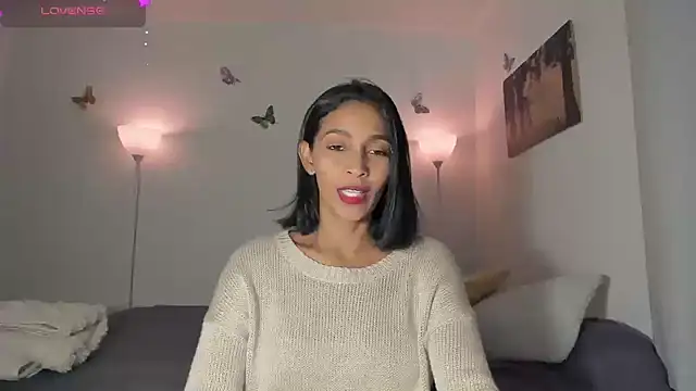 Mila-yang online show from December 20, 2:15 am