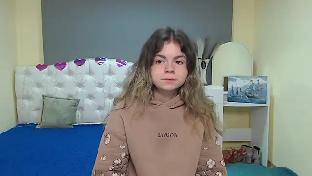 TinaRedly online show from October 15, 6:38 am