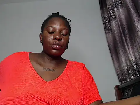 Whimsicalwillow online show from January 17, 9:44 pm