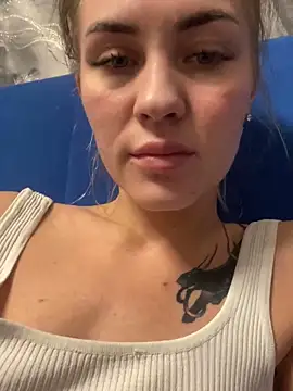 DreamGirl-777 online show from November 3, 8:57 pm