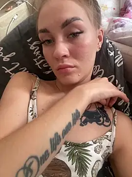 DreamGirl-777 online show from October 4, 12:00 pm