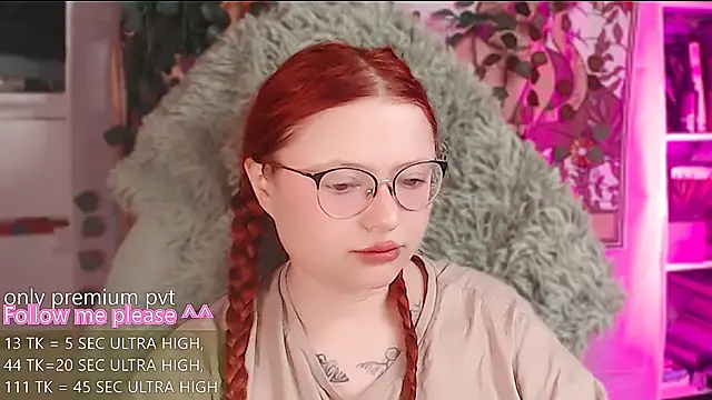 me  hanna online show from June 15, 2:56 am