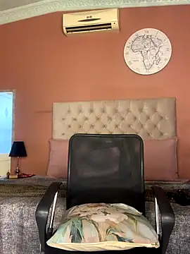 VeryGoodBadGirl1 online show from September 14, 5:49 am