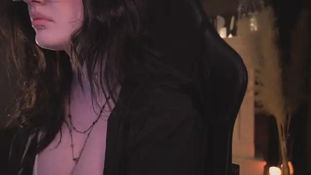 ELLIEJAY online show from September 28, 8:36 pm