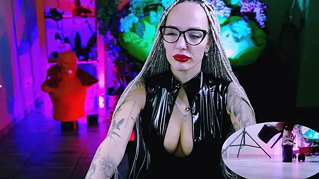 MonicaMaxwel online show from November 29, 10:52 am