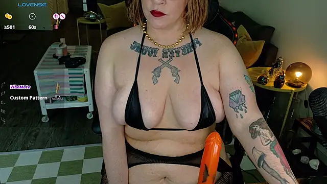 WendyDarling online show from October 28, 9:08 pm