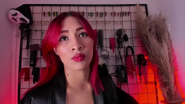 charrlotte quinn online show from November 19, 3:12 pm