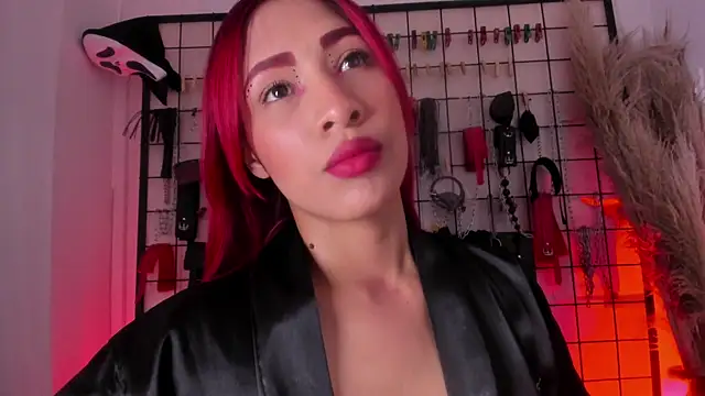 charrlotte quinn online show from November 18, 3:02 pm