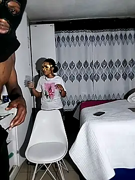 Fuckbudiez online show from September 13, 4:15 pm