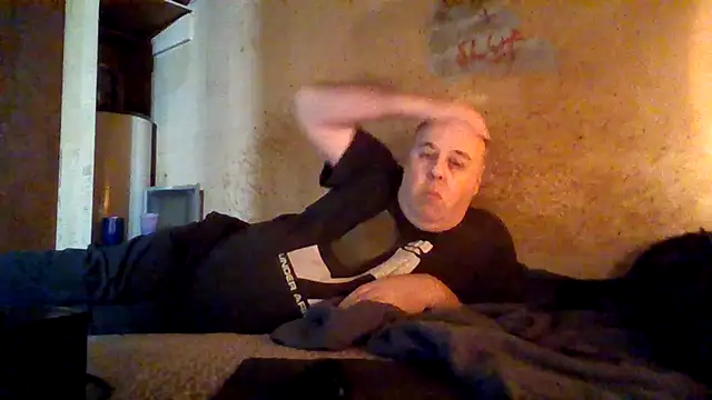 Nightshade7712 online show from March 11, 7:34 am